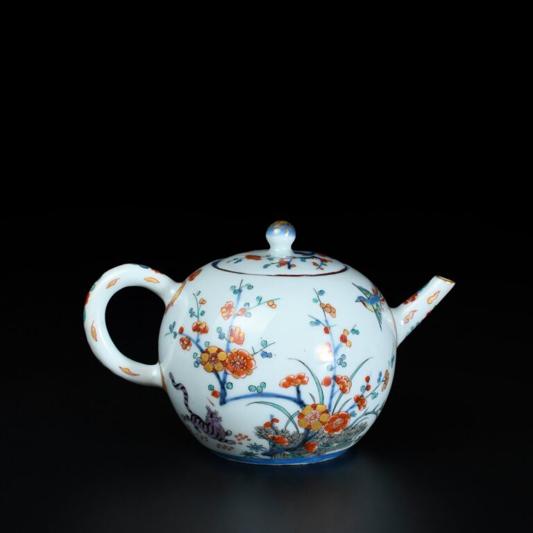 Instagram post from galeriedrake. This post is in position 5.